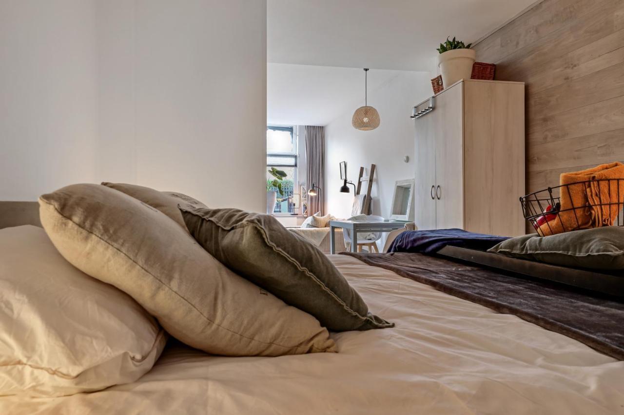 Knus Appartement In Снек Екстериор снимка